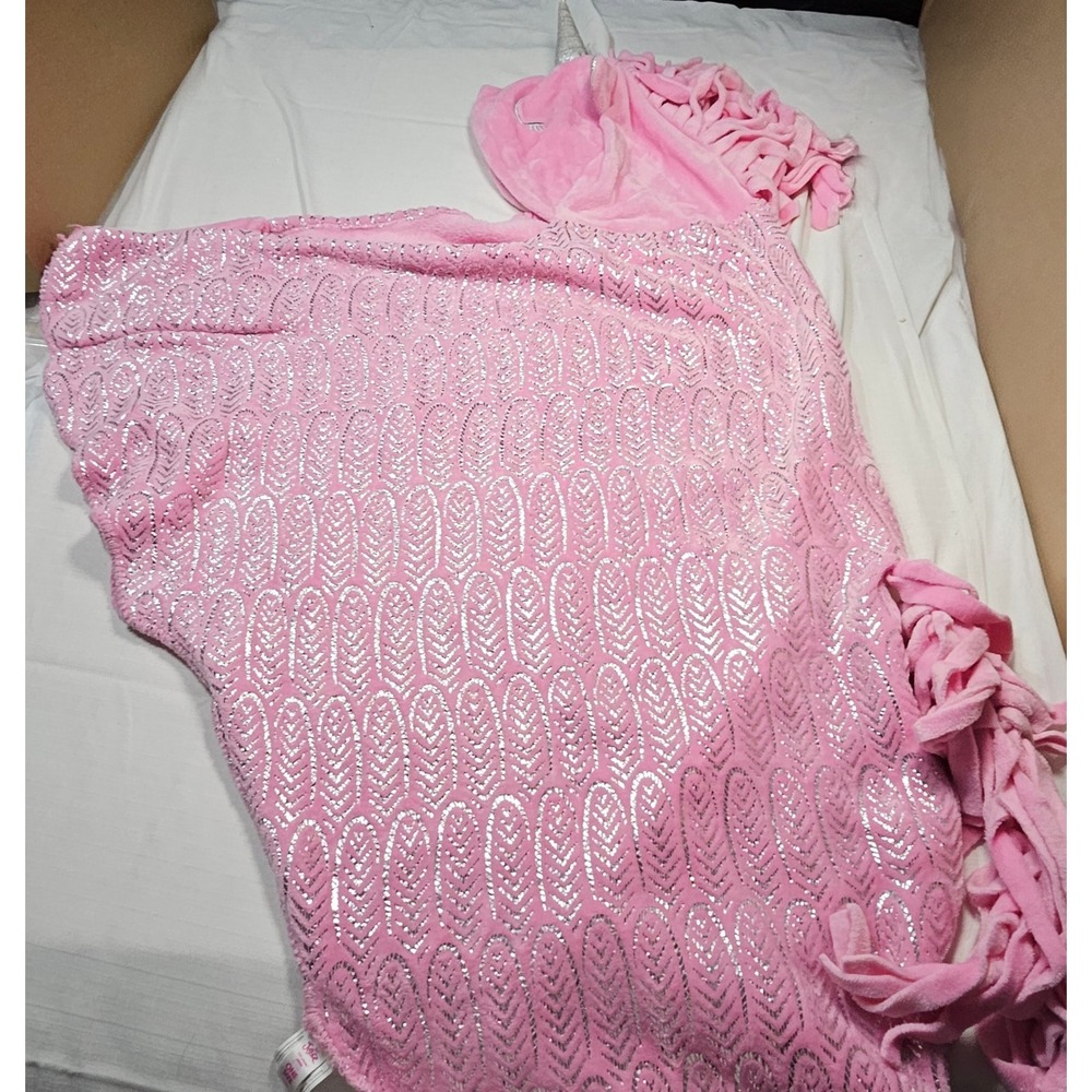 Justice Pink Unicorn Hooded‎ Blanket Cape Plush Sparkle Print w pockets One Size